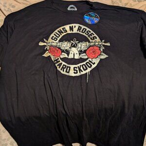 Guns and Roses Hard Skool Spray Tour Tee